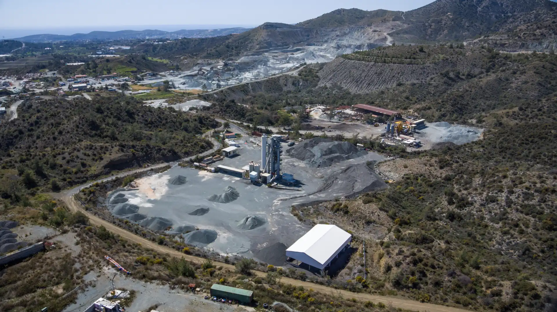 Asphalt Plant & Road works Image 4